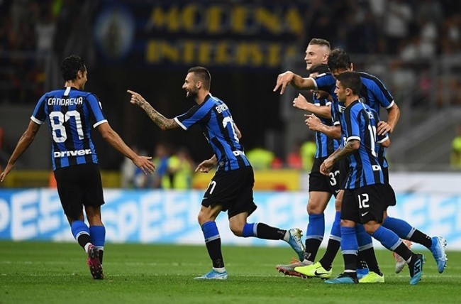 三分线外 三分线外