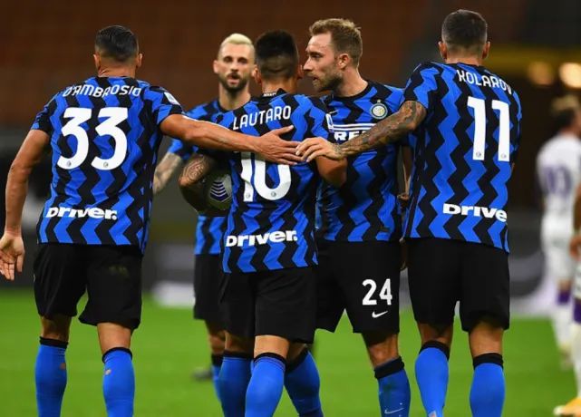 浓墨重彩的 浓墨重彩的