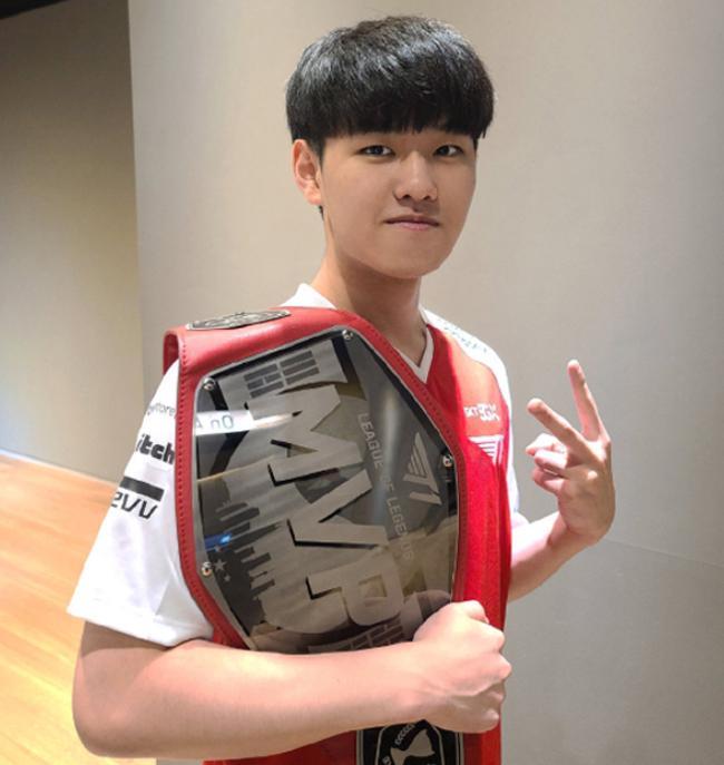 将防守与进 将防守与进