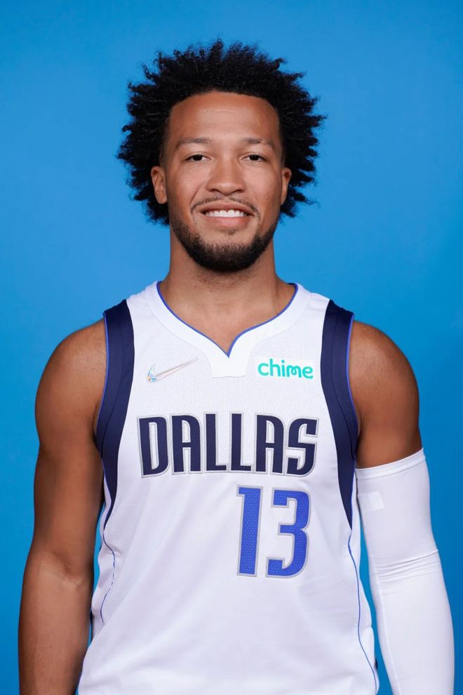 卡利亚里本 卡利亚里本